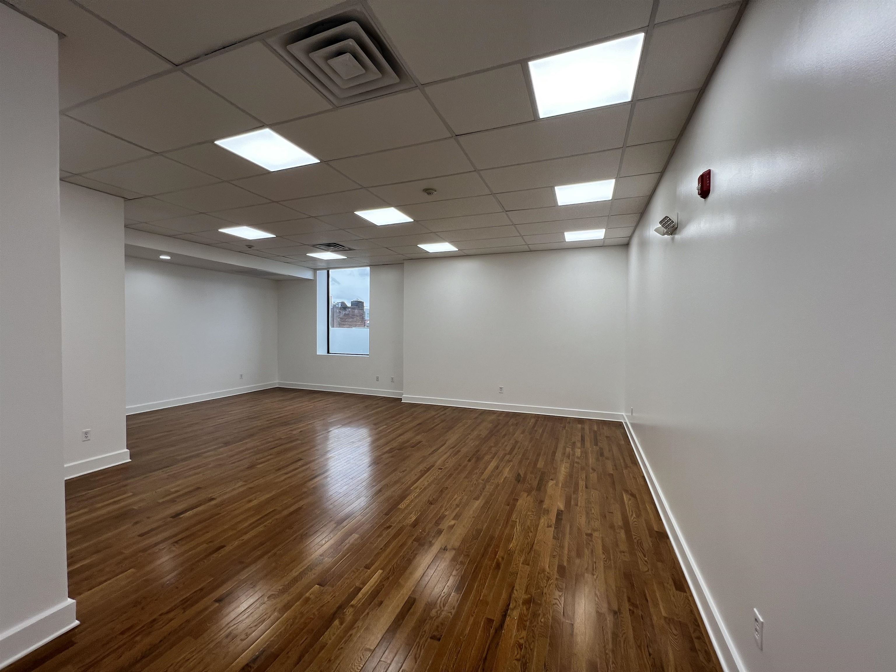 407 39th Street Union City NJ 07087
