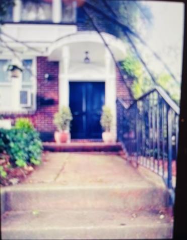 1137 Avenue C Bayonne NJ 07002-4914