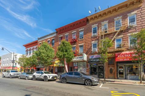 1716 Bergenline Avenue Union City NJ 07087