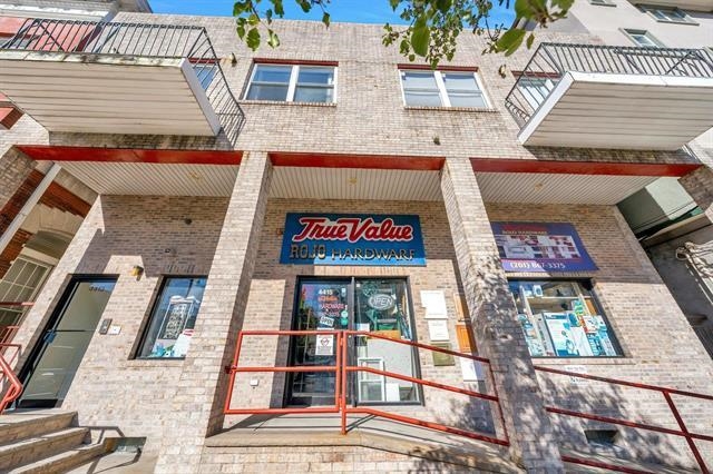 4415 Park Avenue Union City NJ 07087