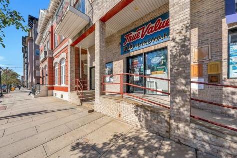 4415 Park Avenue Union City NJ 07087
