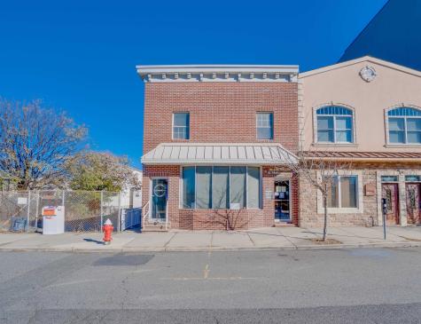 33 West 8th Street Bayonne NJ 07002
