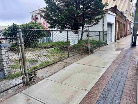 137 41st Street Union City NJ 07047