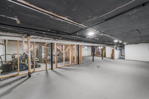 349 Avenue E Bayonne NJ 07002