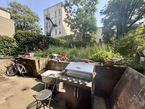 606 11th Street Union City NJ 07087