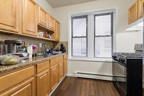 91 Bergen Avenue Jersey City NJ 07305