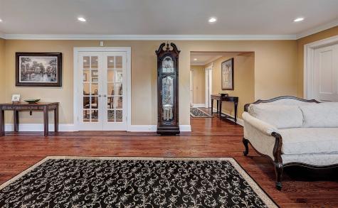 24 Washington Avenue Chatham Borough NJ 07928-2101