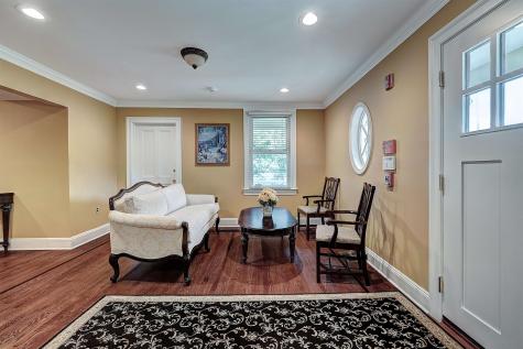 24 Washington Avenue Chatham Borough NJ 07928-2101