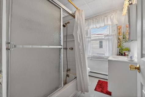 196 Broadway Bayonne NJ 07002
