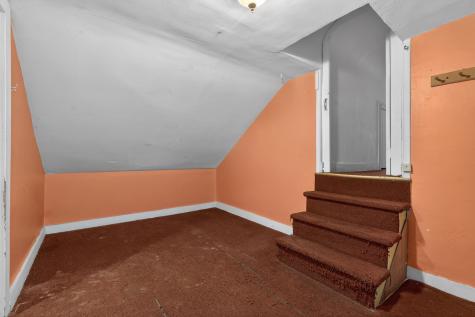 196 Broadway Bayonne NJ 07002