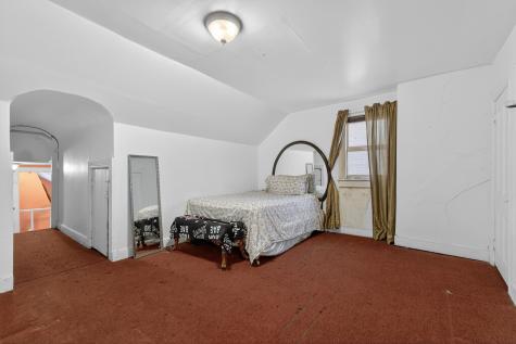 196 Broadway Bayonne NJ 07002