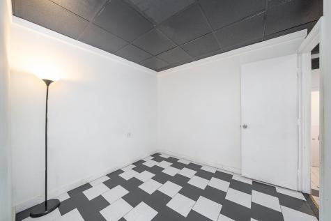 860 Bergen Avenue Jersey City NJ 07306