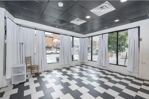 860 Bergen Avenue Jersey City NJ 07306