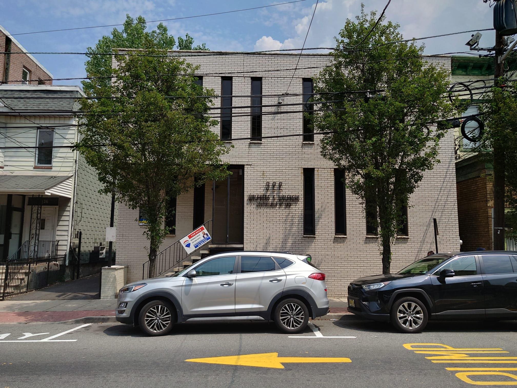 322 48th Street Union City NJ 07087