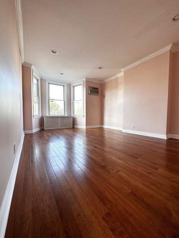 435 59th Street West New York NJ 07093