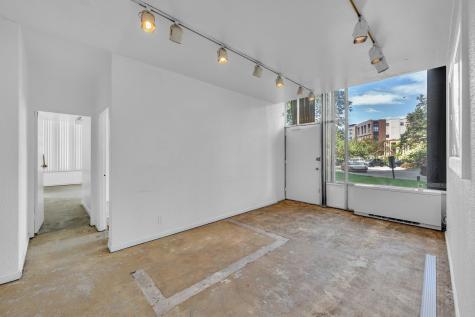 6050 Boulevard East West New York NJ 07093