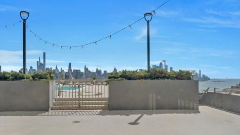 6050 Boulevard East West New York NJ 07093