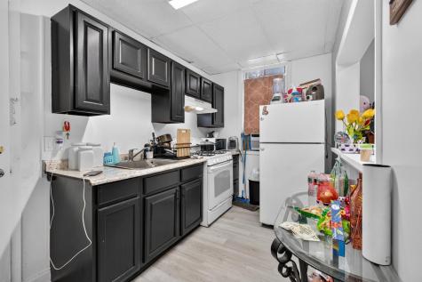 514 11th Street Union City NJ 07087