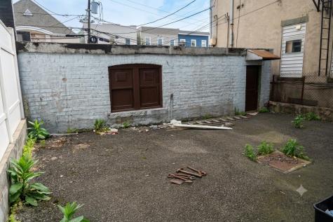 414 18th Street Union City NJ 07087