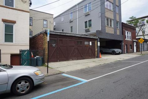 414 18th Street Union City NJ 07087