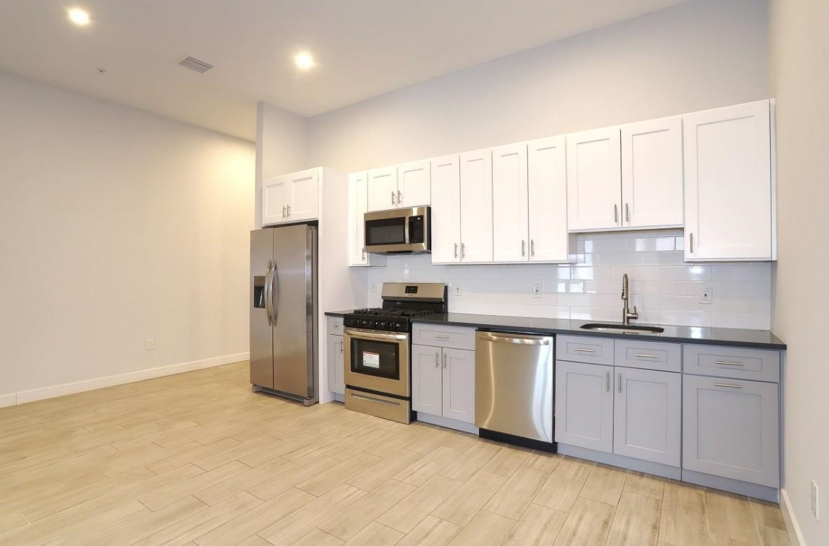 502 Broadway Bayonne NJ 07002
