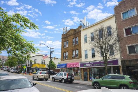 914-916 Summit Avenue Union City NJ 07087