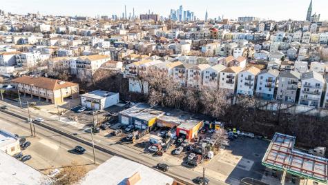 728-740 Tonnelle Avenue Jersey City NJ 07307