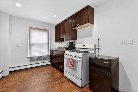 671 Broadway Bayonne NJ 07002