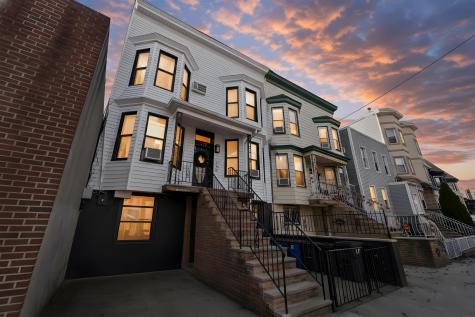 179 Hackensack Plank Road Weehawken NJ 07086
