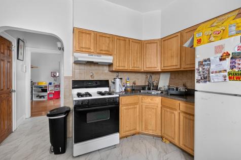 154 Chestnut Avenue Jersey City NJ 07306