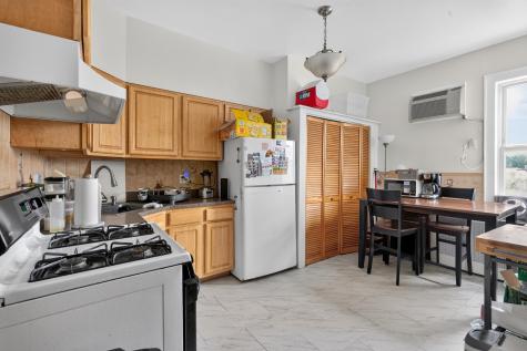 154 Chestnut Avenue Jersey City NJ 07306