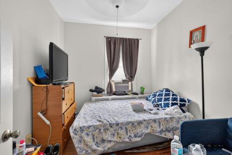 154 Chestnut Avenue Jersey City NJ 07306