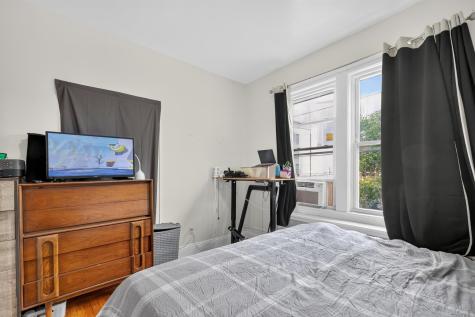 154 Chestnut Avenue Jersey City NJ 07306