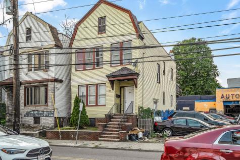 3-7 Bayview Avenue Jersey City NJ 07305