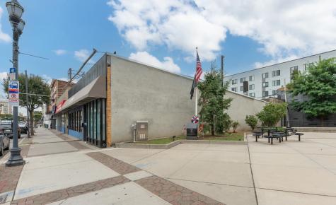 430-432 Broadway Bayonne NJ 07002