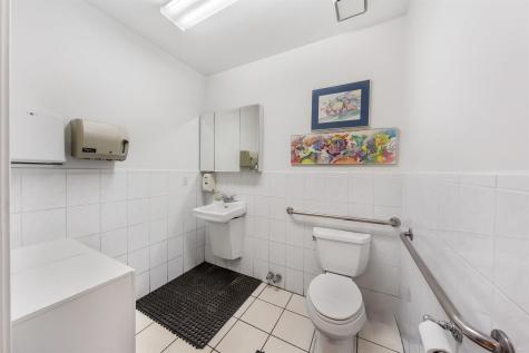 4407-11 Park Avenue Union City NJ 07087