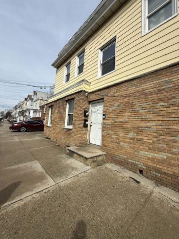 989 Broadway Bayonne NJ 07002