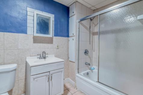 98 Prospect Avenue Bayonne NJ 07002