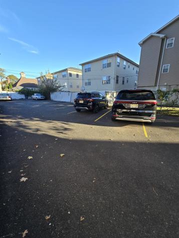 184 N Park Street East Orange NJ 07017