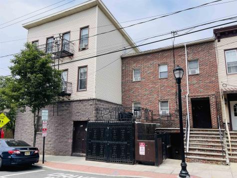 601-603 Bergenline Avenue Union City NJ 07087