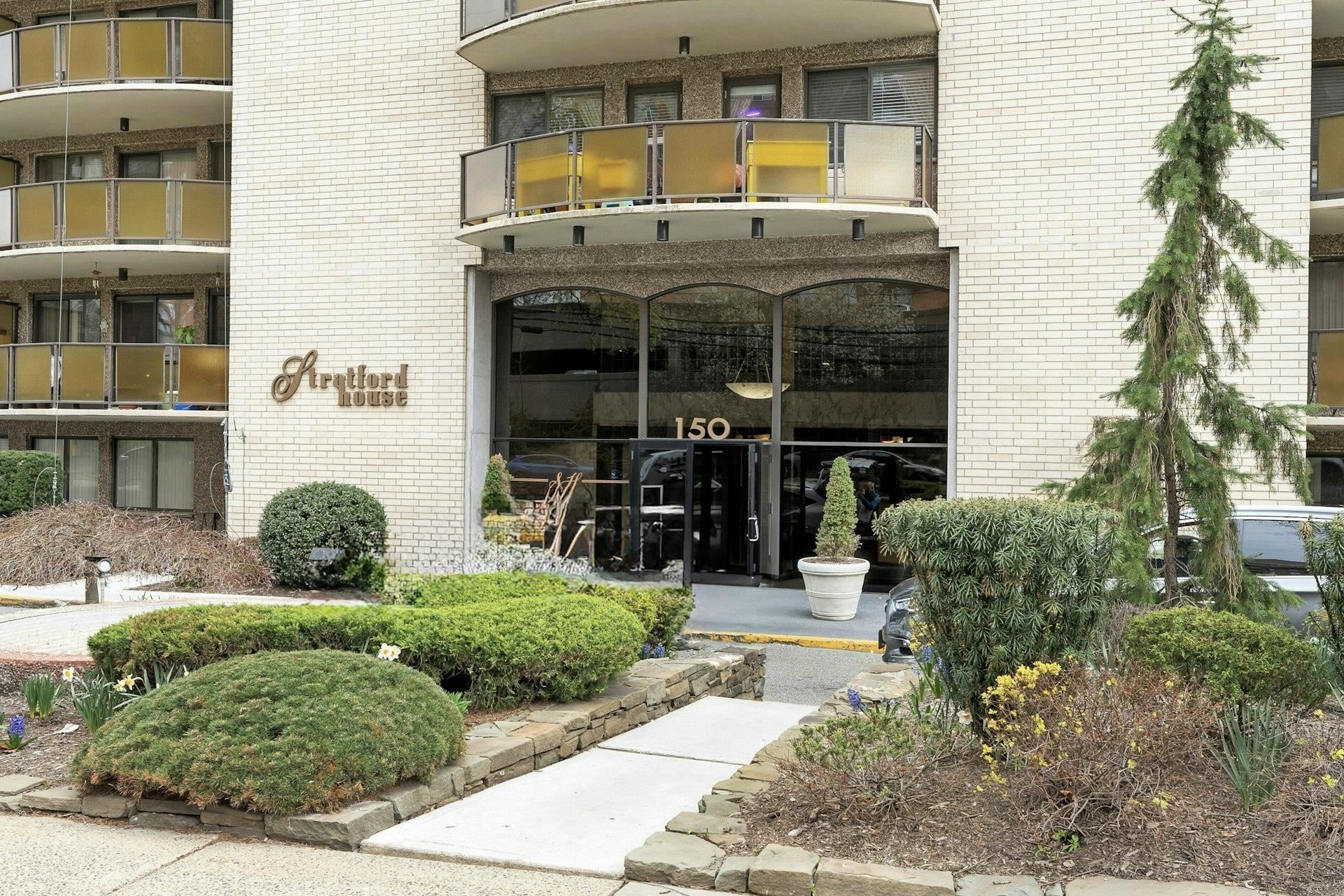 150 Overlook Avenue Hackensack NJ 07601