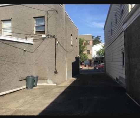725-727 Broadway Bayonne NJ 07002-0000
