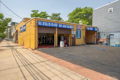 709 Central Avenue Union City NJ 07087