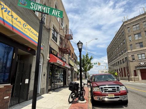 615 Summit Avenue Union City NJ 07087