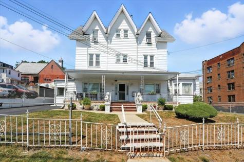 34 Pennington Avenue Passaic NJ 07055