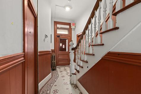 4264 Broadway Union City NJ 07087