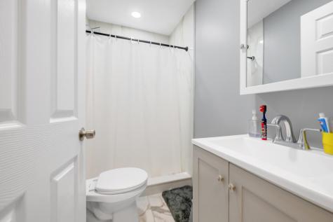 7704 Kennedy Boulevard North Bergen NJ 07047