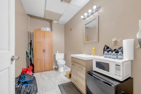 7704 Kennedy Boulevard North Bergen NJ 07047