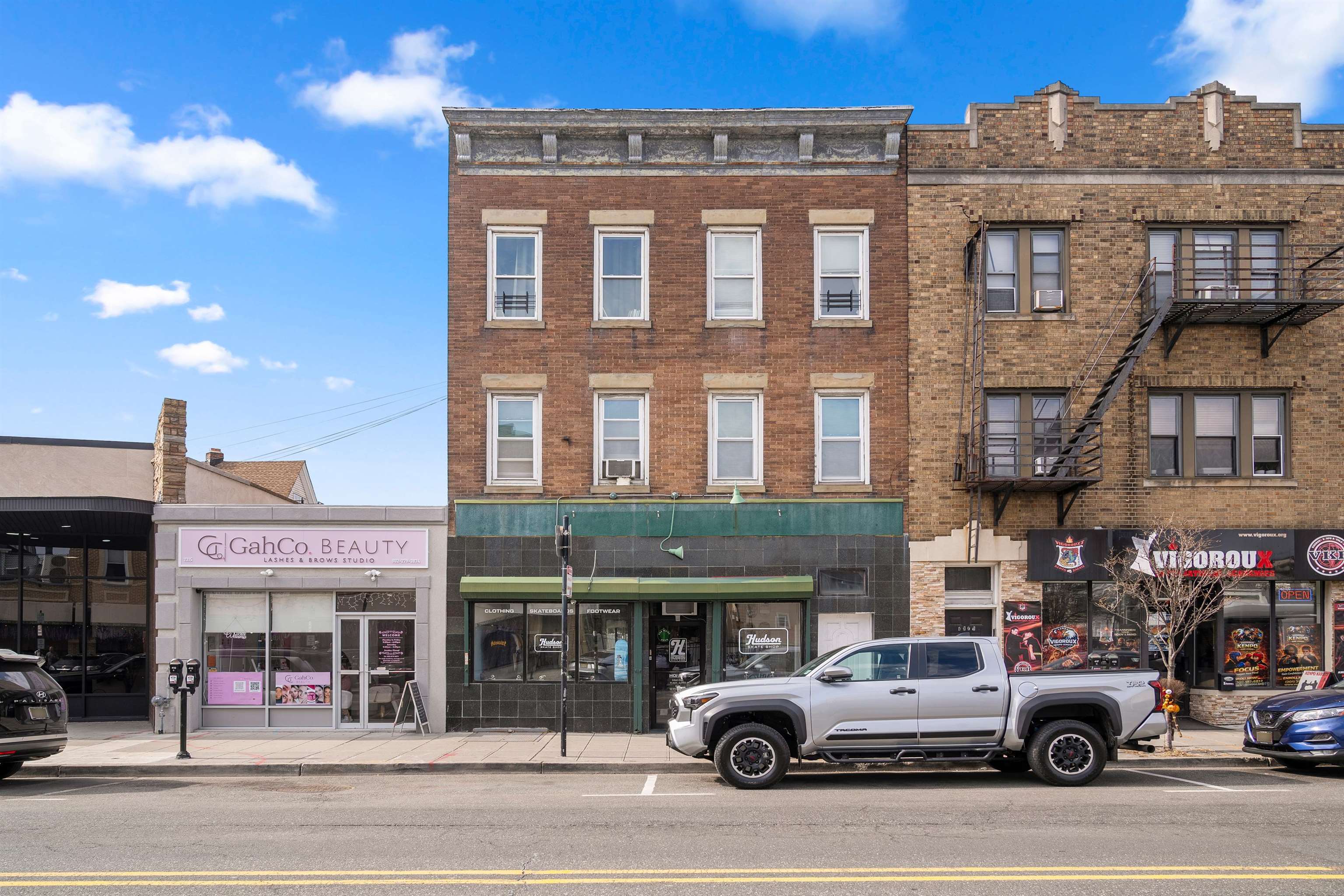 7317 Broadway North Bergen NJ 07047