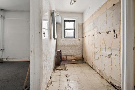 507 32nd Street Union City NJ 07087